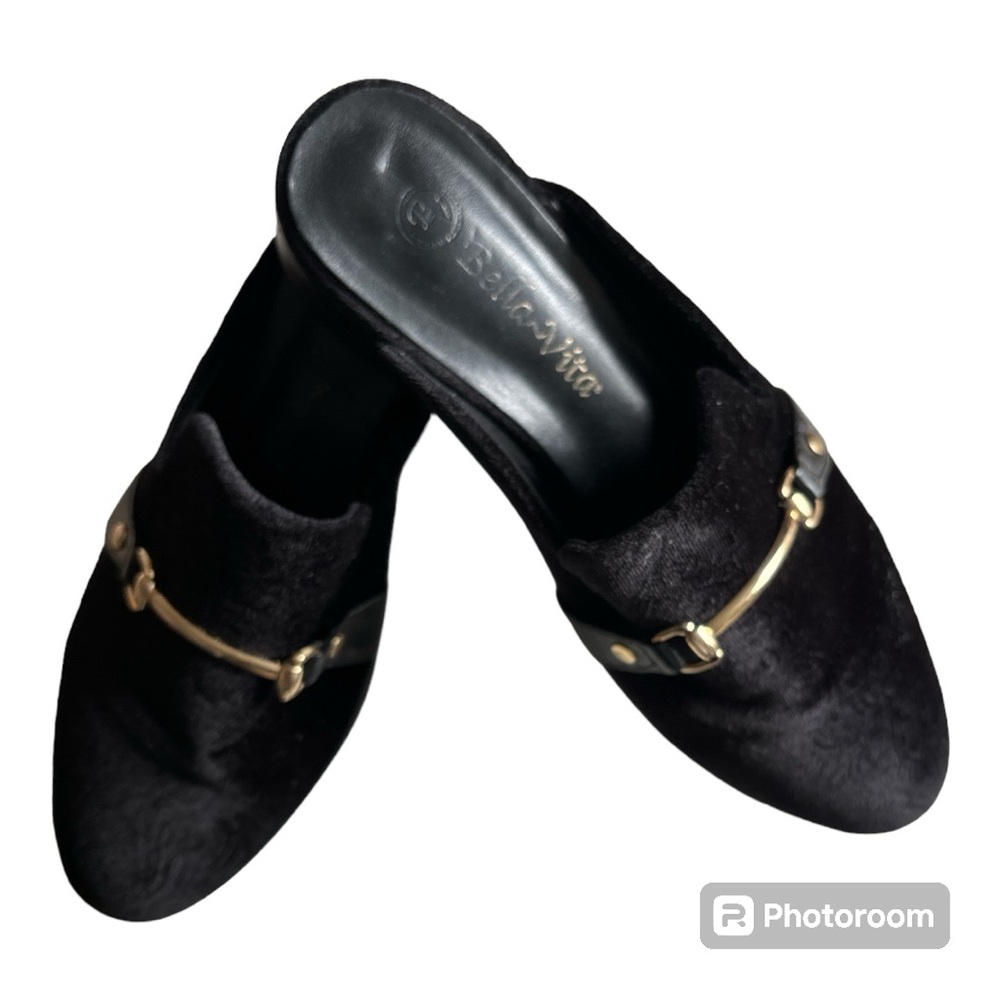 Bella Vita Velvet Mules 7N